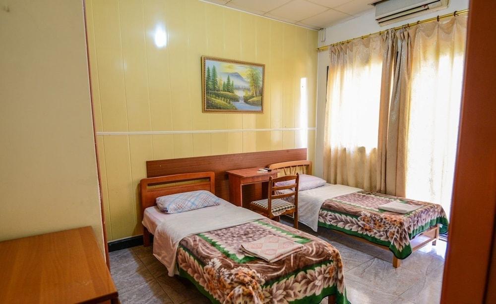 Regis Hotel Бейрут Экстерьер фото