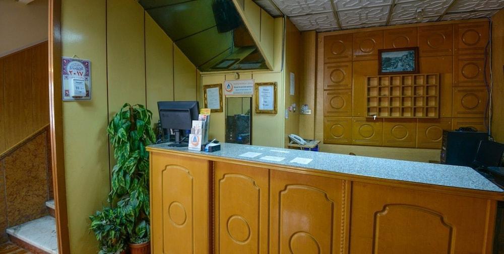 Regis Hotel Бейрут Экстерьер фото