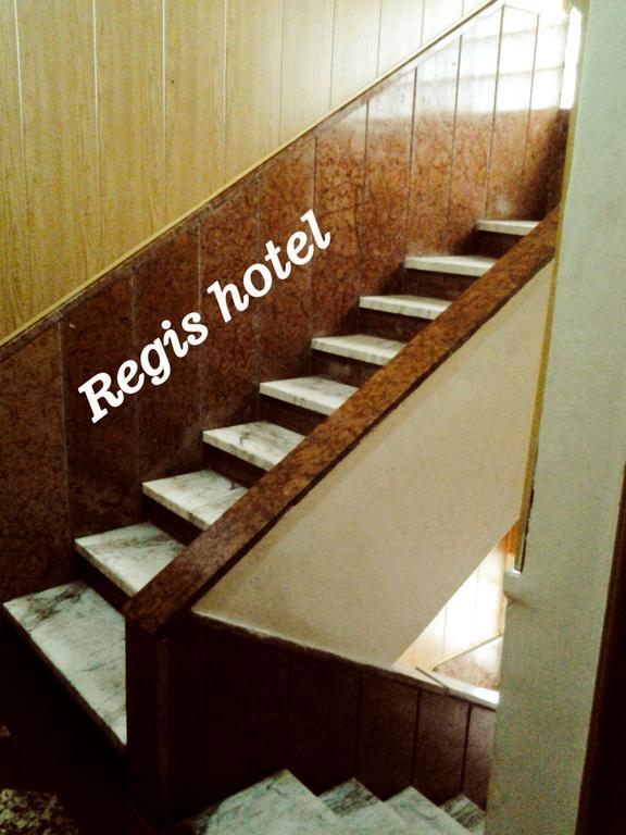 Regis Hotel Бейрут Экстерьер фото
