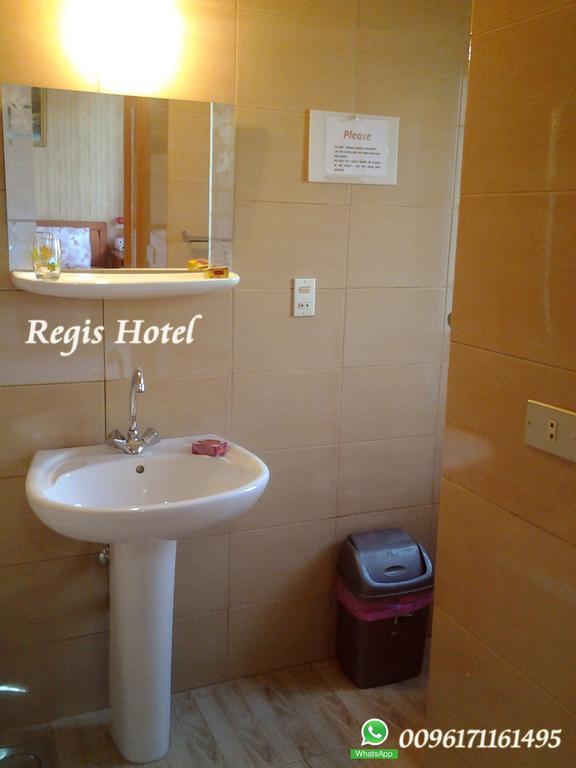 Regis Hotel Бейрут Экстерьер фото