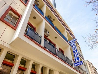Regis Hotel Бейрут Экстерьер фото